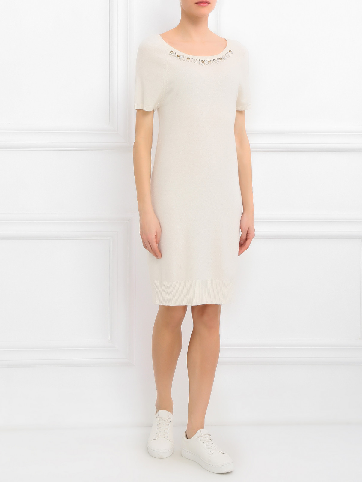 Платье из смешаной шерсти декорированное стразами Blugirl Blumarine  –  Модель Общий вид  – Цвет:  Белый