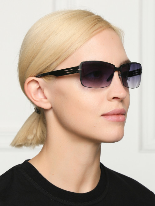 Солнцезащитные очки в металлической оправе - МодельОбщийВид