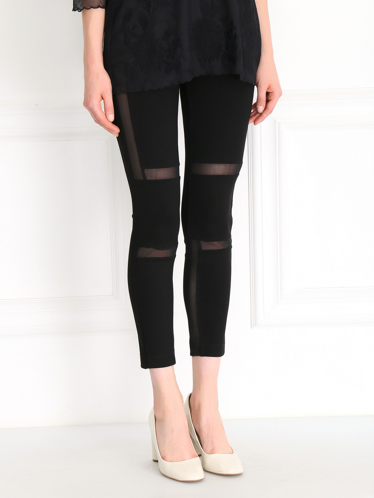 Трикотажные брюки с прозрачными вставками Kira Plastinina  –  Модель Верх-Низ  – Цвет:  Черный