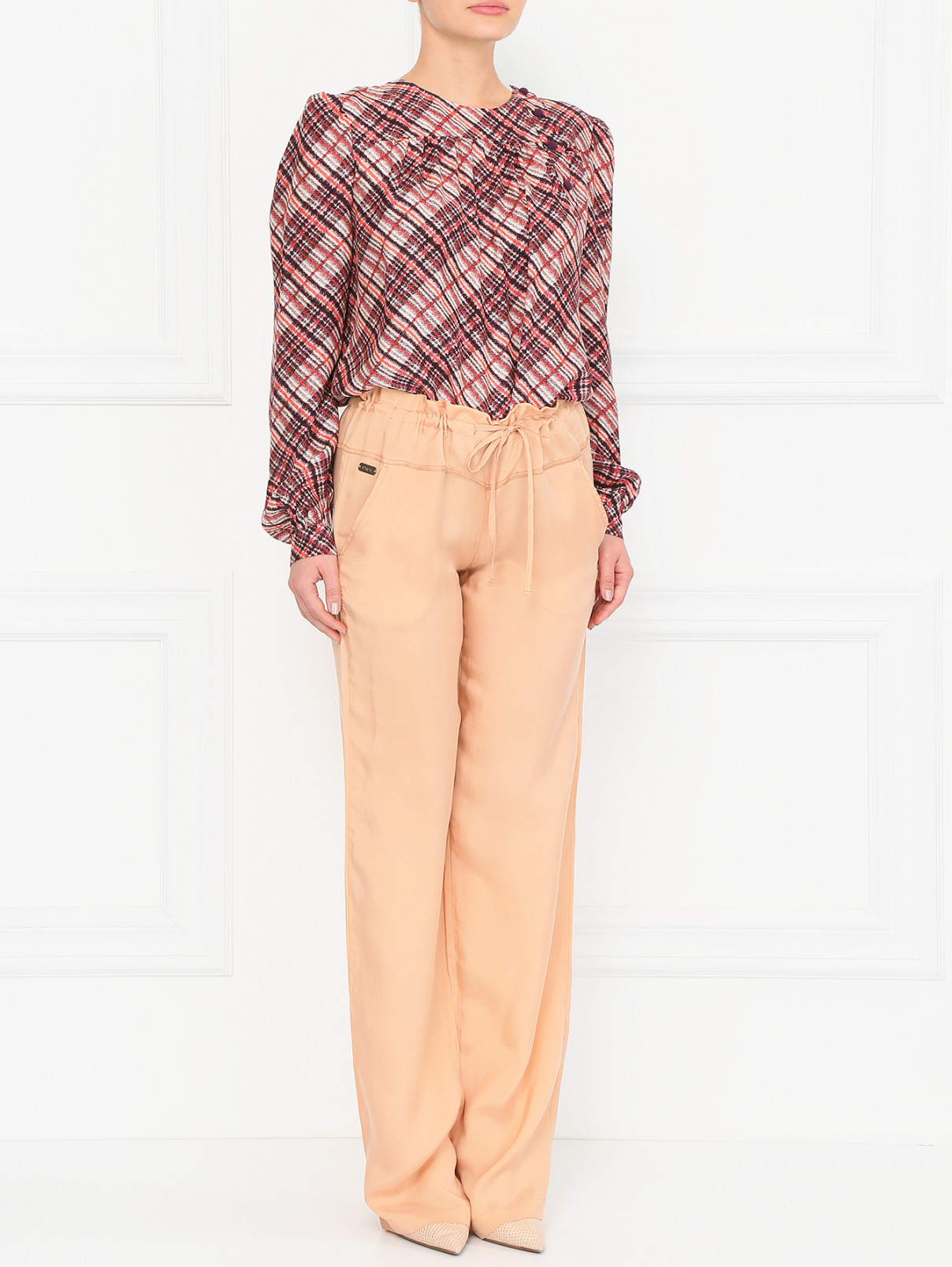 Легкие брюки с боковыми карманами Emporio Armani  –  Модель Общий вид  – Цвет:  Розовый