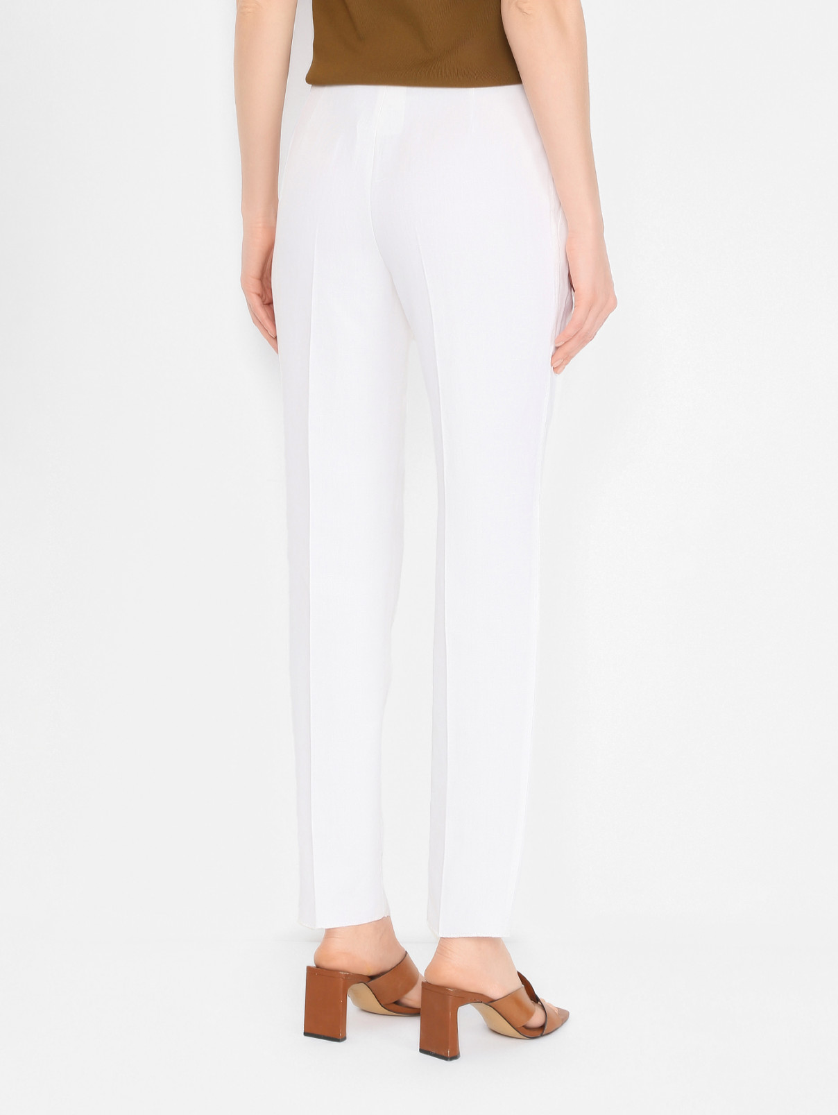 Брюки-бананы из вискозы и льна Max Mara  –  МодельВерхНиз1  – Цвет:  Белый