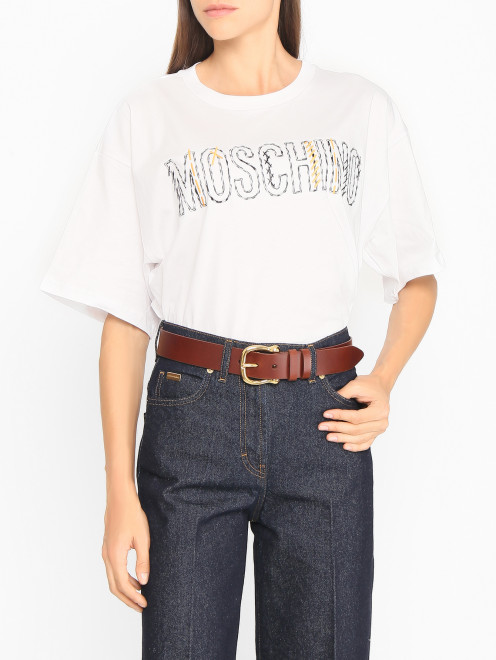Ремень из кожи с золотой пряжкой  Moschino - МодельОбщийВид