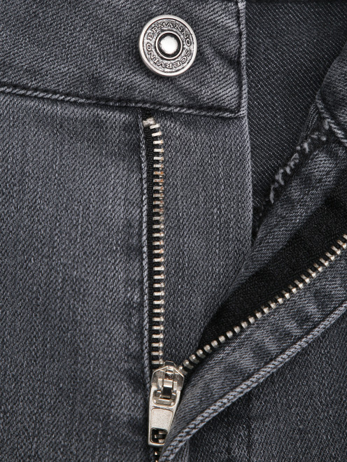 Прямые джинсы со стразами - Деталь1