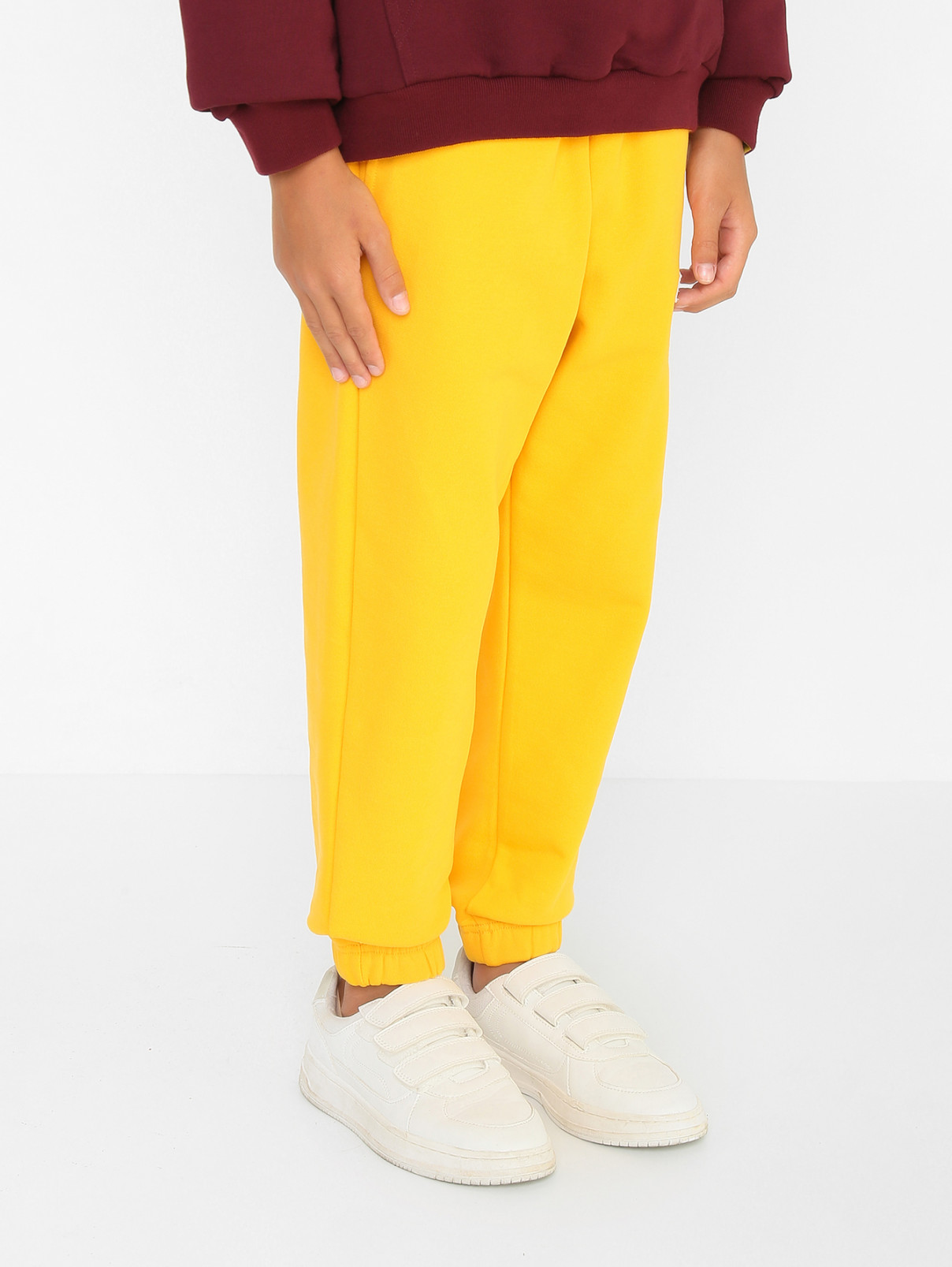 Трикотажные брюки с нашивкой Diesel  –  МодельВерхНиз  – Цвет:  Желтый