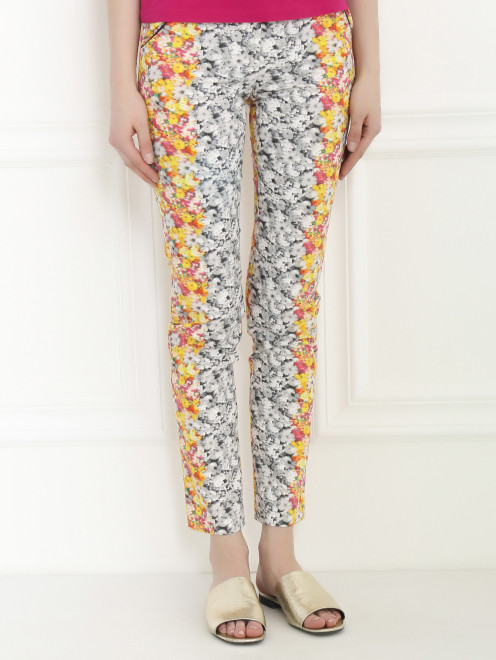 Узкие брюки из хлопка с  цветочным узором и контрастной отделкой - Модель Верх-Низ