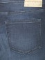 Укороченные джинсы из темного денима Marina Sport  –  Деталь