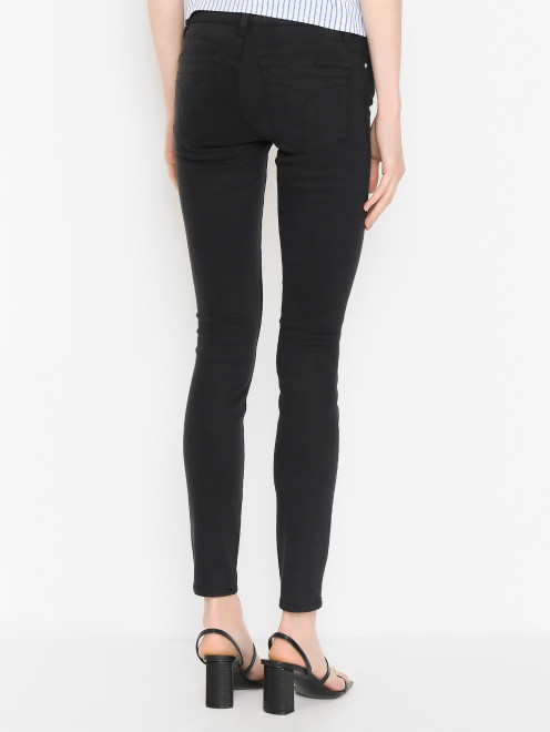 Джинсы зауженного кроя Calvin Klein Jeans - МодельВерхНиз1