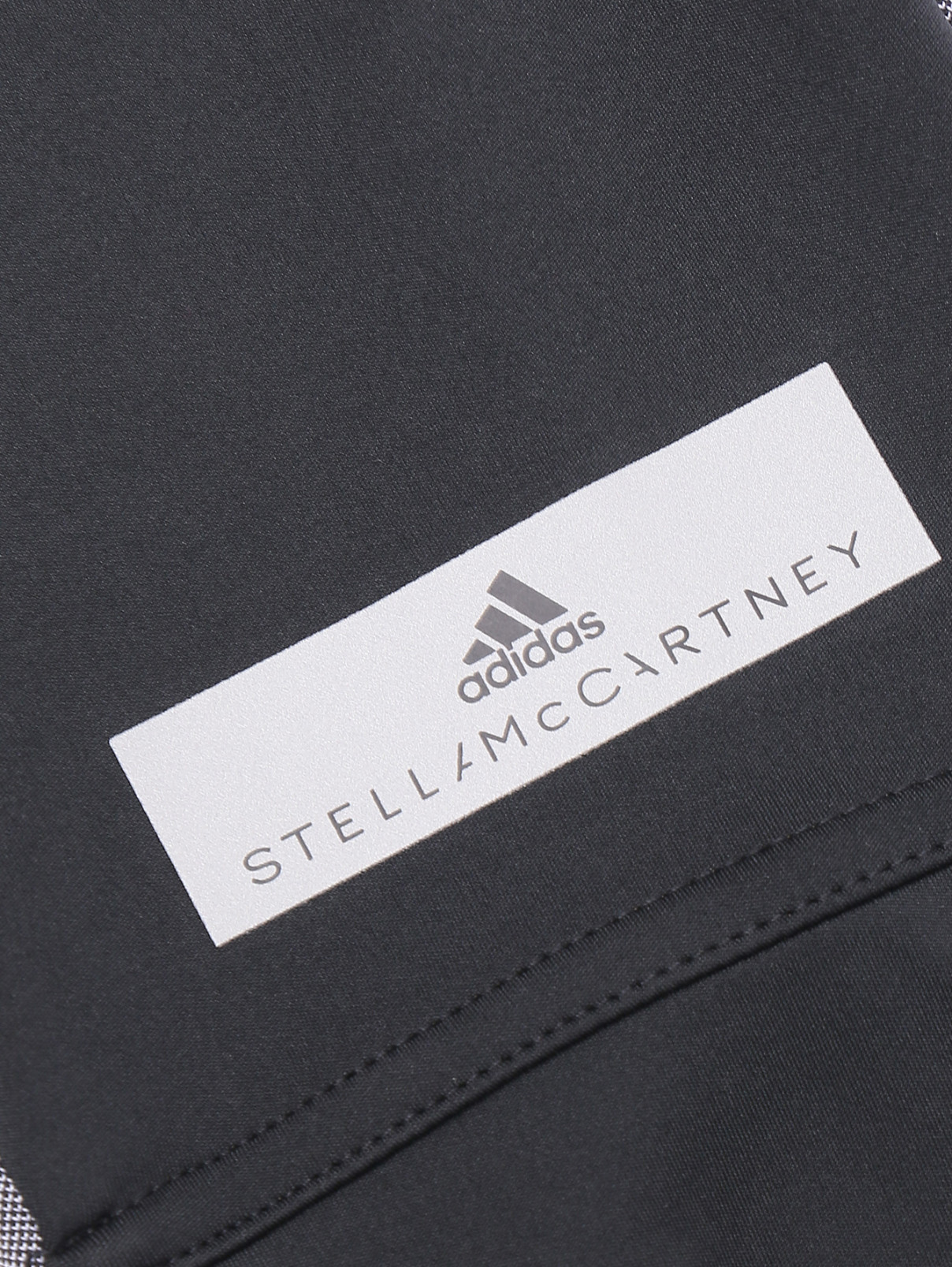 Комбинированные легинсы на резинке с логотипом adidas by Stella McCartney  –  Деталь  – Цвет:  Серый