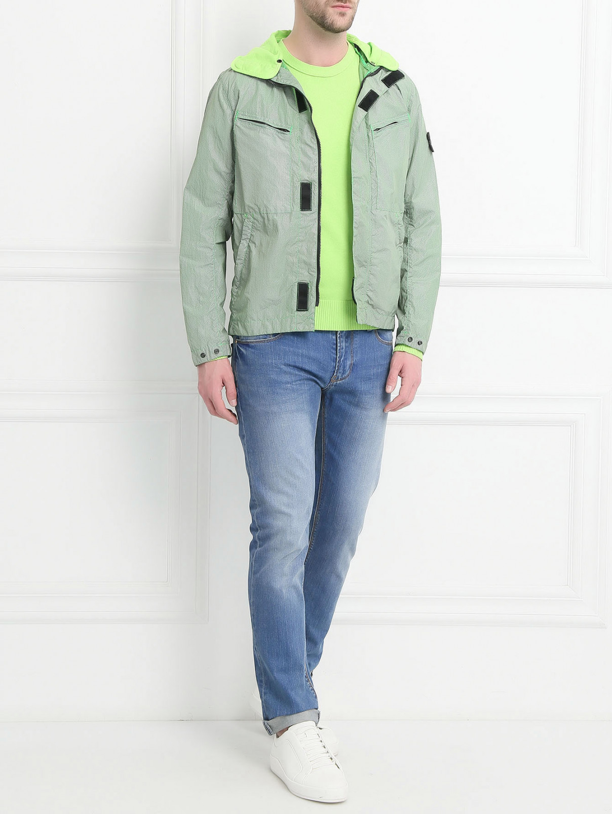 Куртка на молнии с капюшоном Stone Island  –  Модель Общий вид  – Цвет:  Зеленый