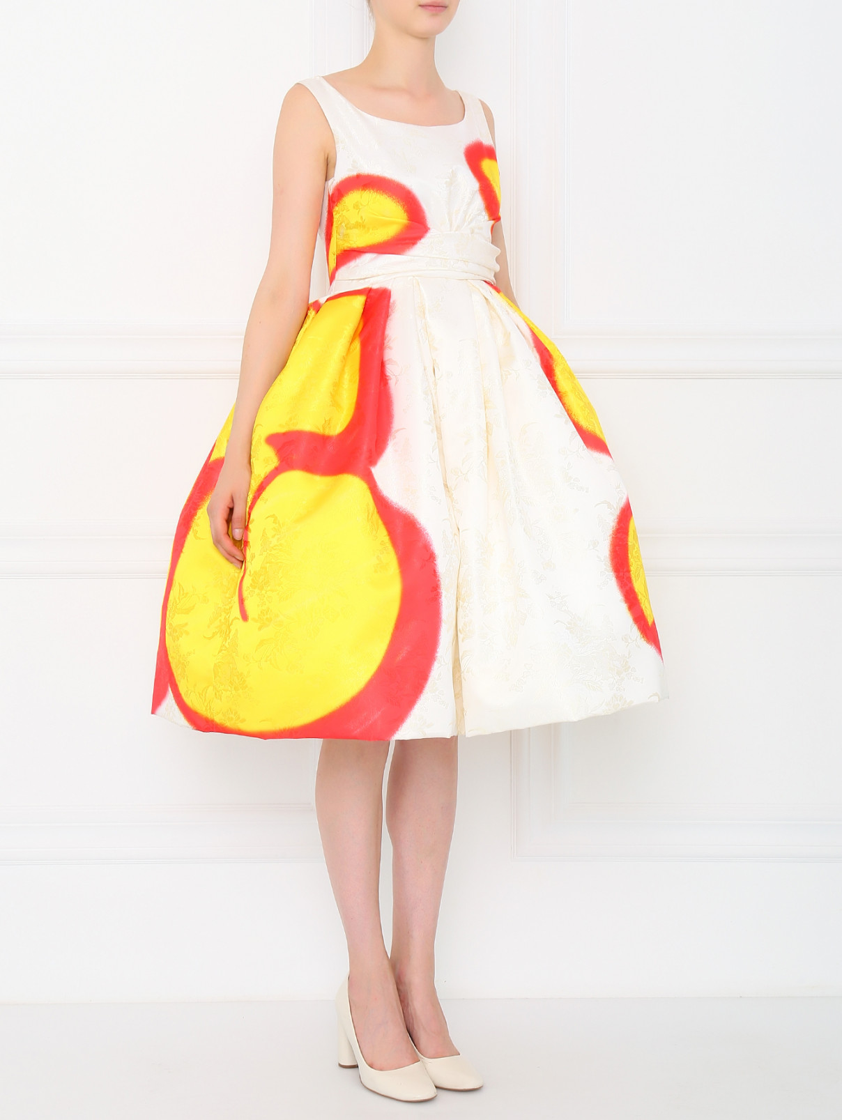 Платье-миди с принтом и драпировкой и подъюбником Moschino Couture  –  Модель Общий вид  – Цвет:  Бежевый