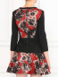 Платье-футляр с цветочным узором Kira Plastinina  –  Модель Верх-Низ1