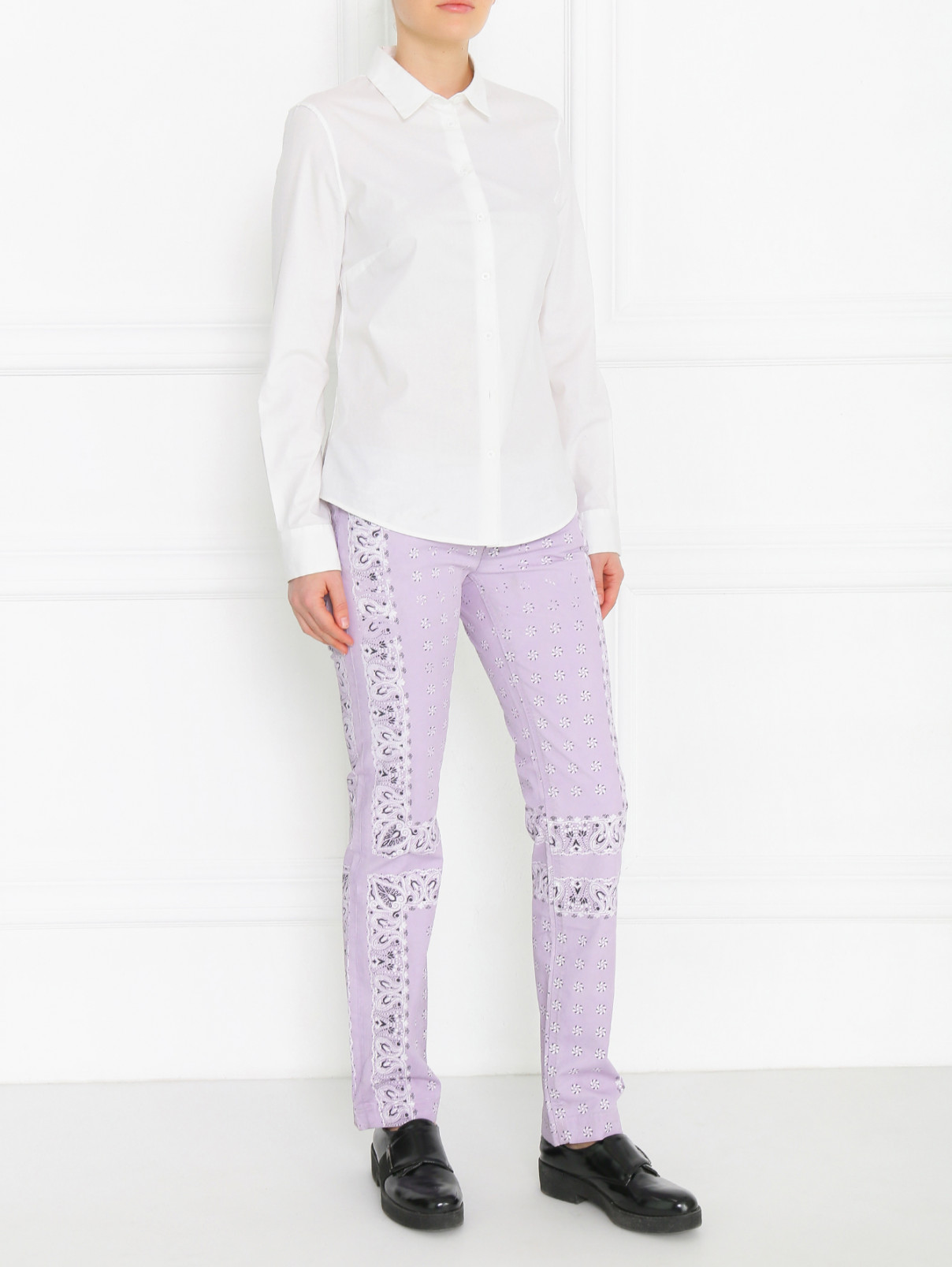 Брюки из хлопка с узором Dolce & Gabbana  –  Модель Общий вид  – Цвет:  Фиолетовый