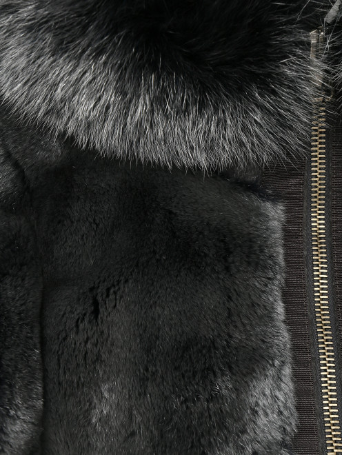 Комбинированное пальто на молнии с капюшоном - Деталь