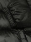 Утепленная куртка с карманами Moschino  –  Деталь