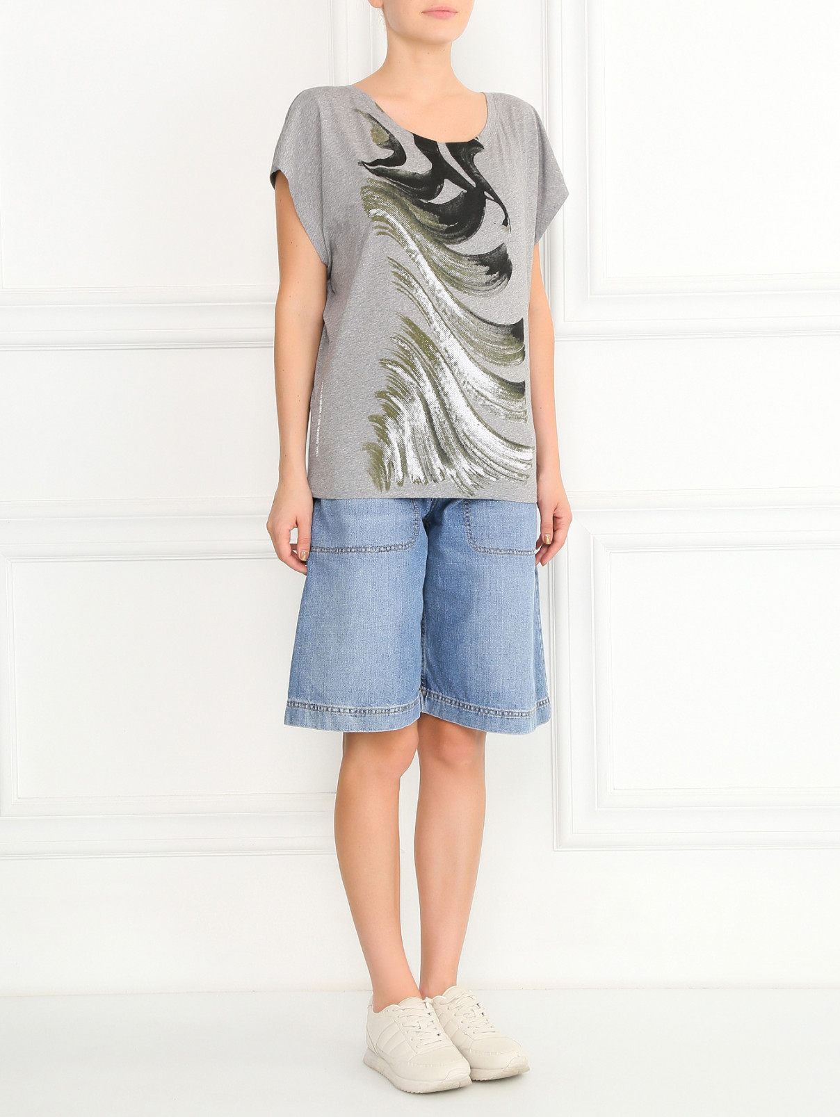 Свободные шорты из потертого денима Moschino Couture  –  Модель Общий вид  – Цвет:  Синий