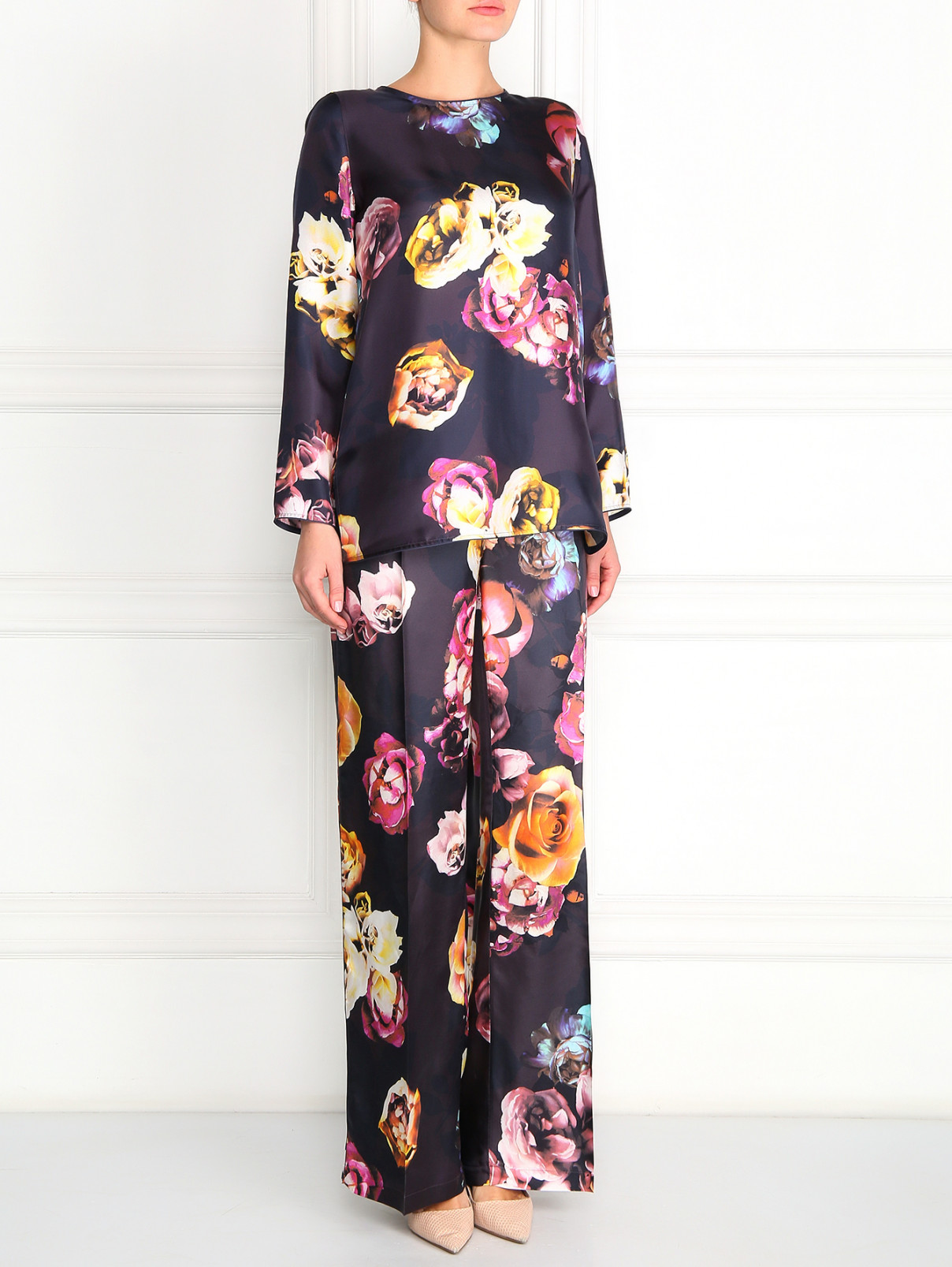Блуза из шелка с цветочным узором Max Mara  –  Модель Общий вид  – Цвет:  Черный