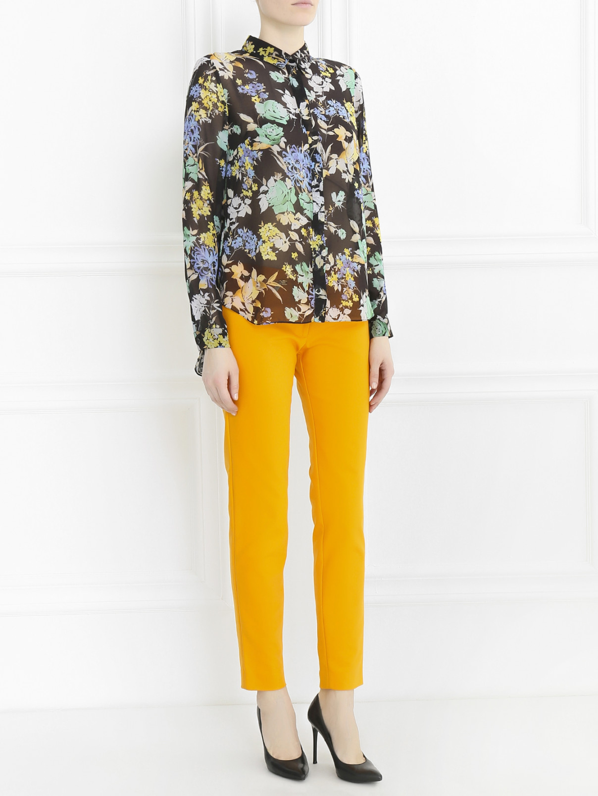 Укороченные брюки из хлопка и нейлона Versace Collection  –  Модель Общий вид  – Цвет:  Оранжевый