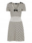 Трикотажное платье с узором и V-вырезом Emporio Armani  –  Общий вид