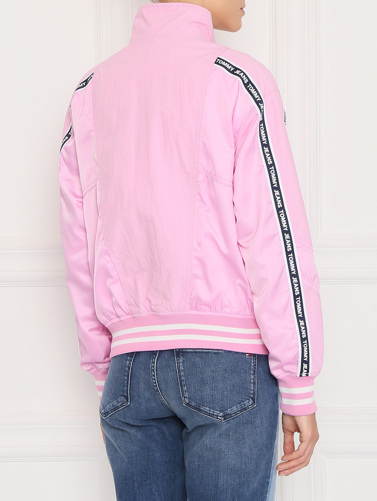 Куртка на молнии с контрастной отделкой Tommy Jeans  –  МодельВерхНиз1  – Цвет:  Розовый