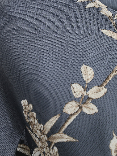 Легкое однобортное пальто с цветочным узором - Деталь