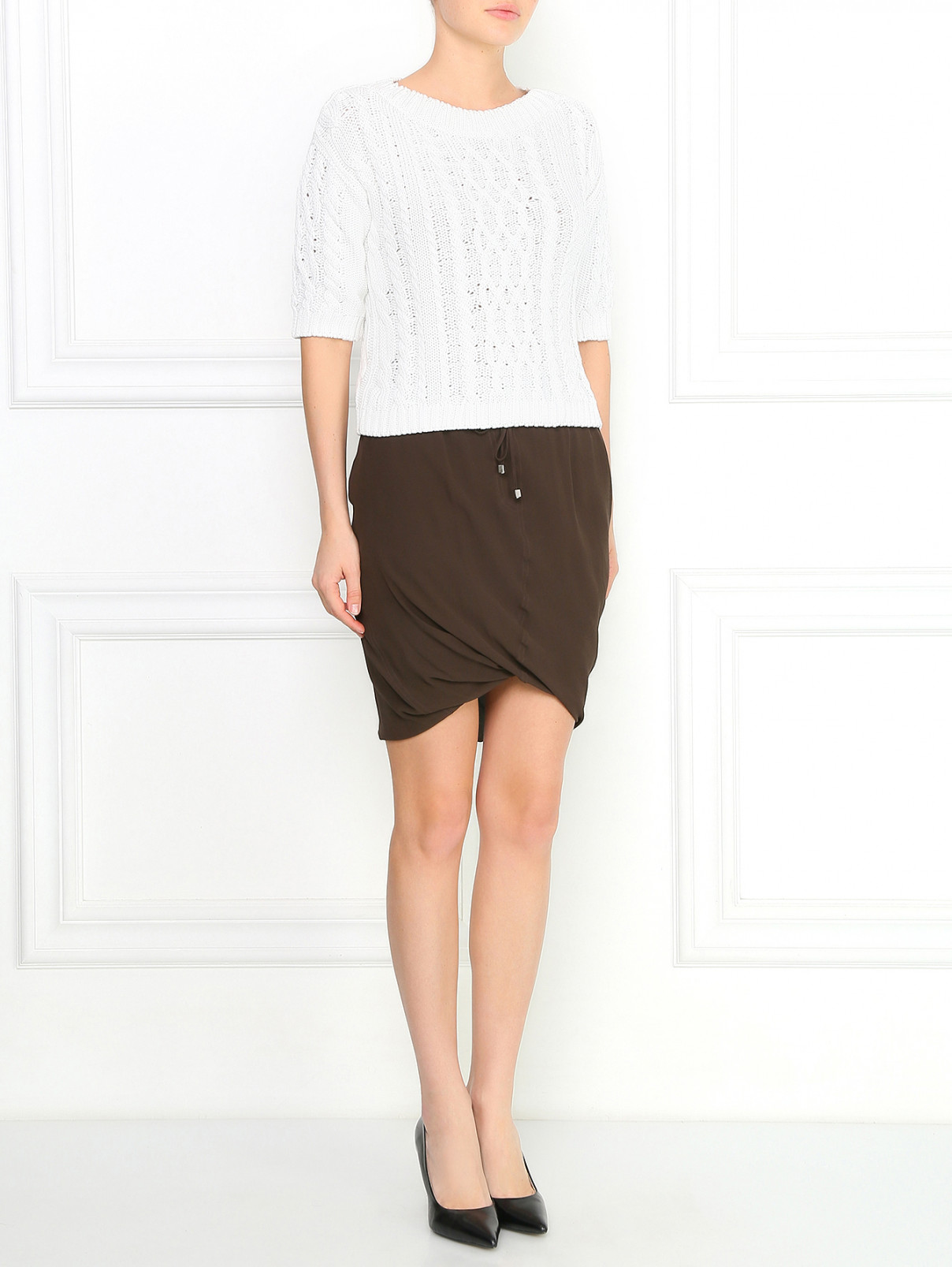 Шелковая юбка-миди на резинке Gianfranco Ferre  –  Модель Общий вид  – Цвет:  Коричневый