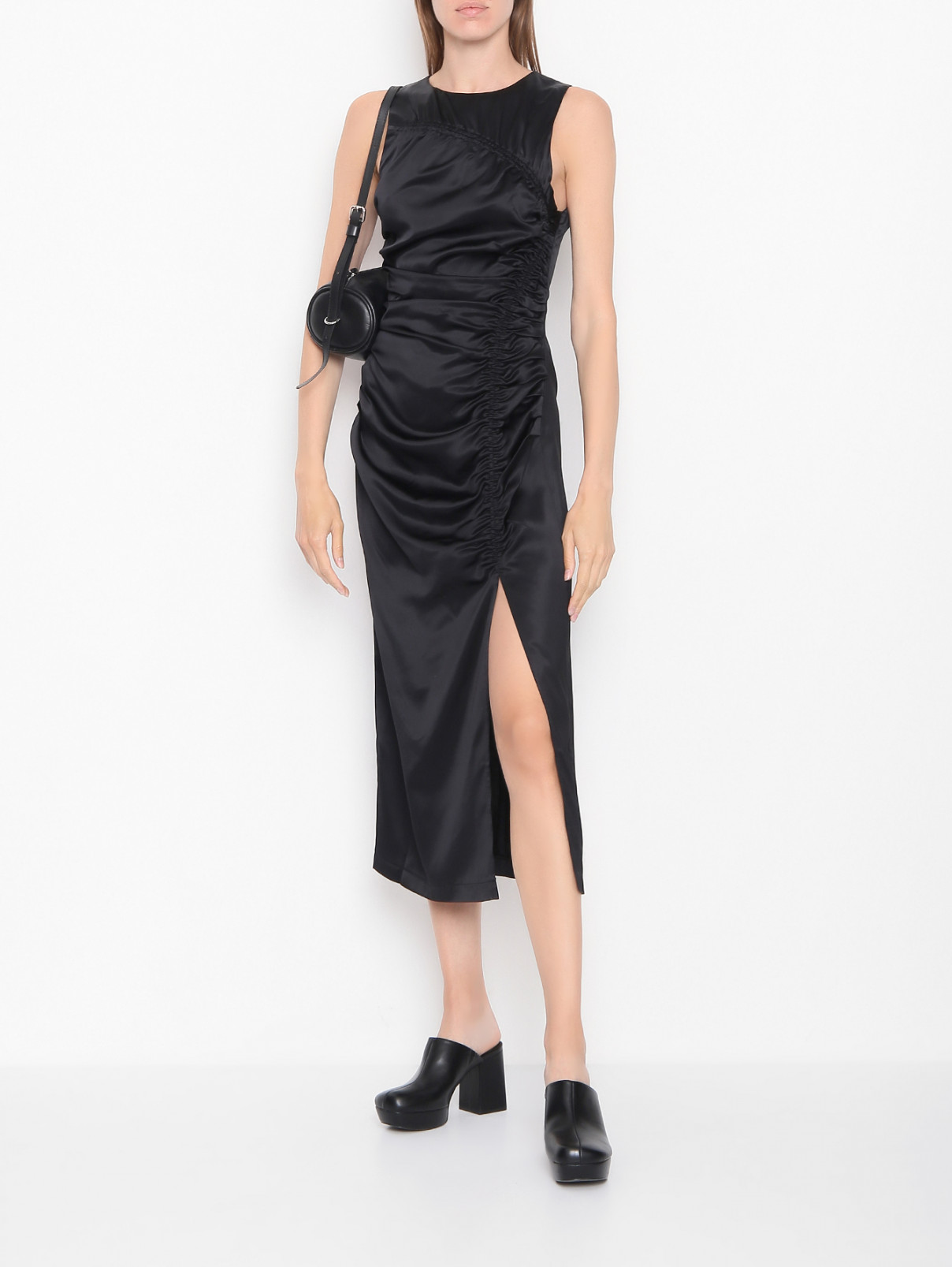 Платье-миди из вискозы со сборкой и разрезом Rohe  –  МодельОбщийВид  – Цвет:  Черный