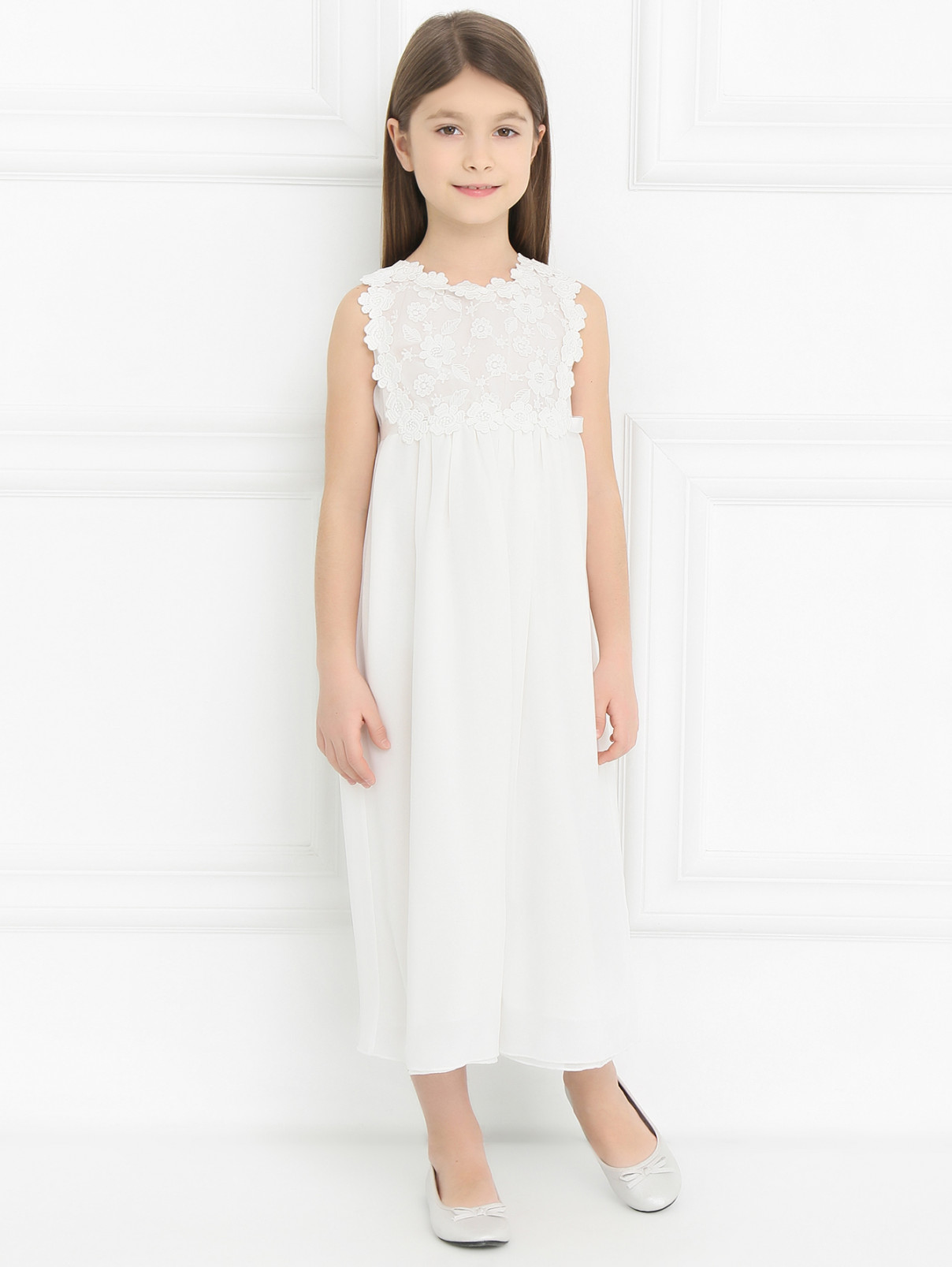 Платье-макси без рукавов с декором Ermanno Scervino Junior  –  Модель Общий вид  – Цвет:  Белый