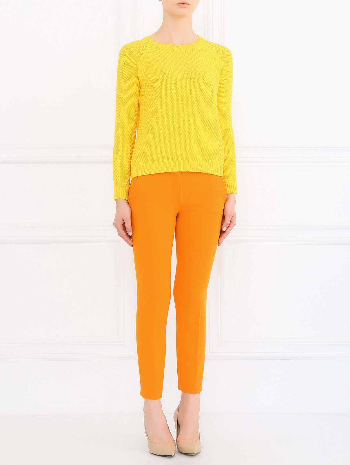 Укороченные брюки с двумя боковыми карманами Moschino  –  Модель Общий вид  – Цвет:  Оранжевый