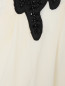 Блуза из шелка декорированная бисером Pianoforte  –  Деталь