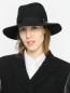 Шляпа из шерсти с золотой фурнитурой Elisabetta Franchi  –  МодельОбщийВид