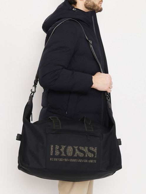 Дорожная сумка из текстиля с принтом  Hugo Boss - МодельВерхНиз