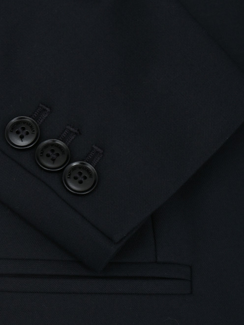 Однотонный пиджак с карманами - Деталь