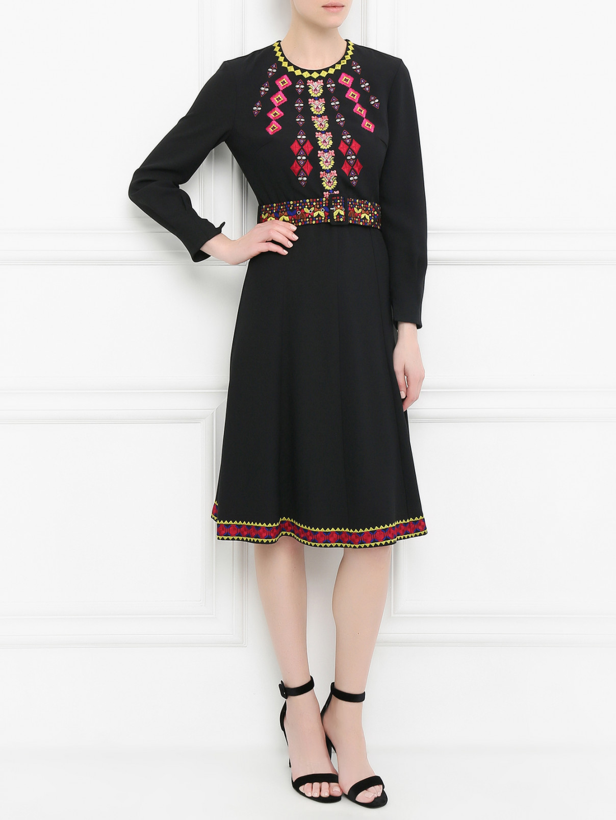 Платье с узором и декоративным поясом Etro  –  Модель Общий вид  – Цвет:  Черный