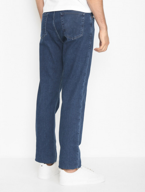 Однотонные джинсы из хлопка - МодельВерхНиз1