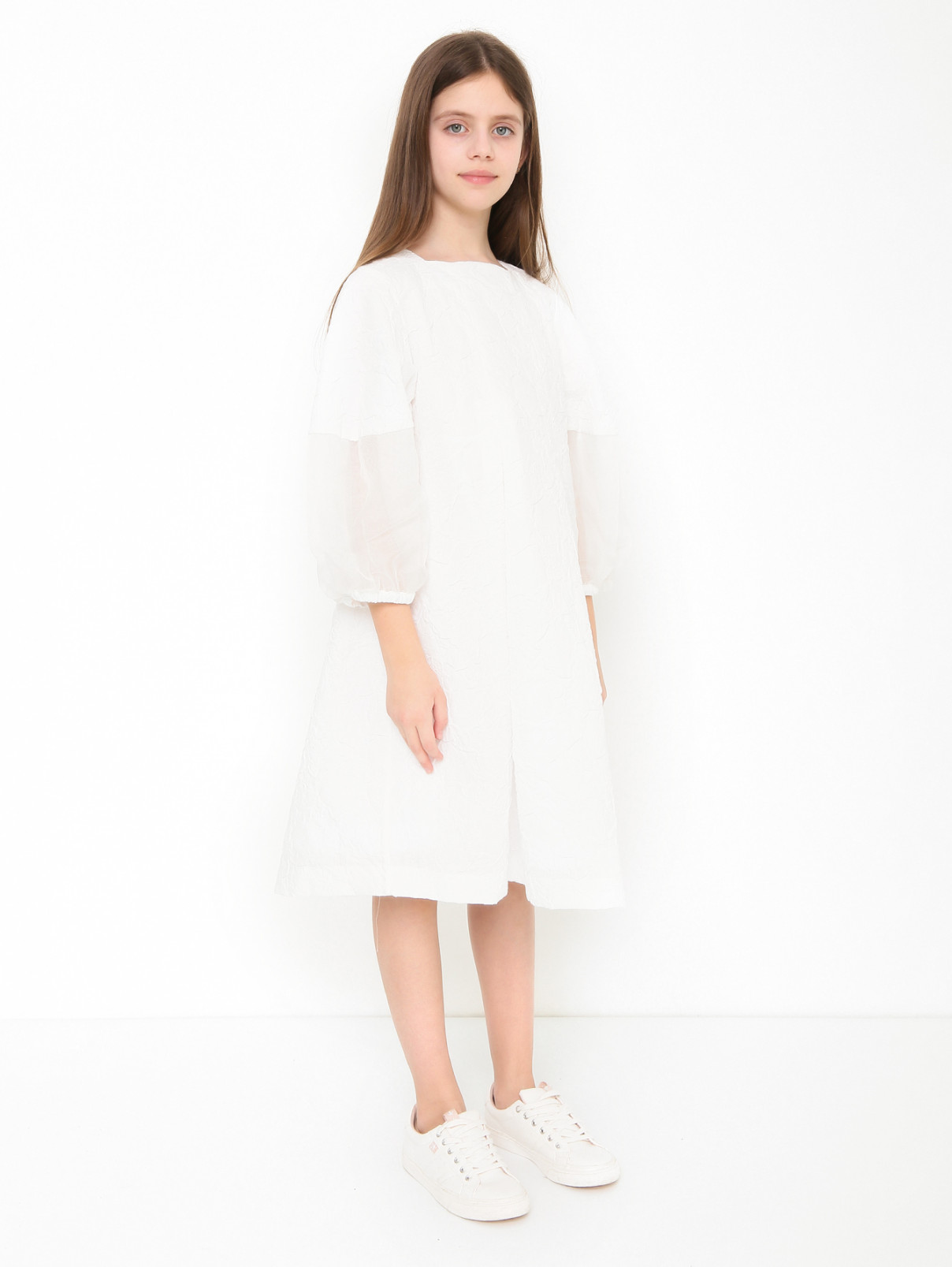 Платье из ткани с жатым эффектом MiMiSol  –  МодельВерхНиз  – Цвет:  Белый