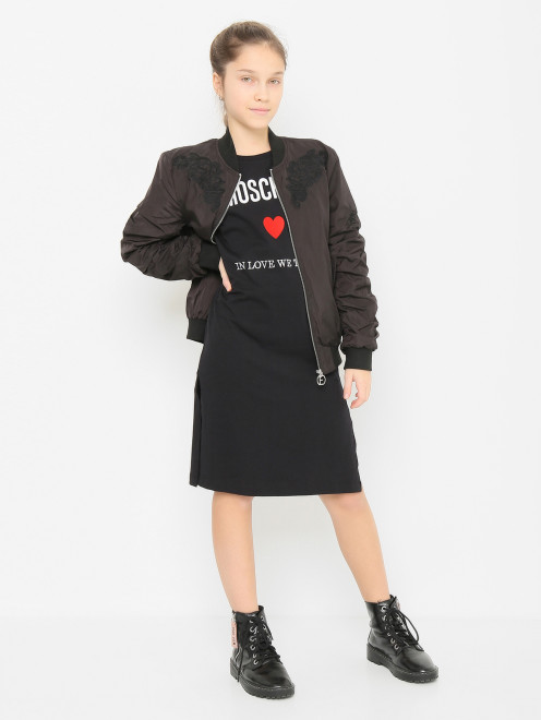 Трикотажное платье с вышивкой Moschino - МодельОбщийВид