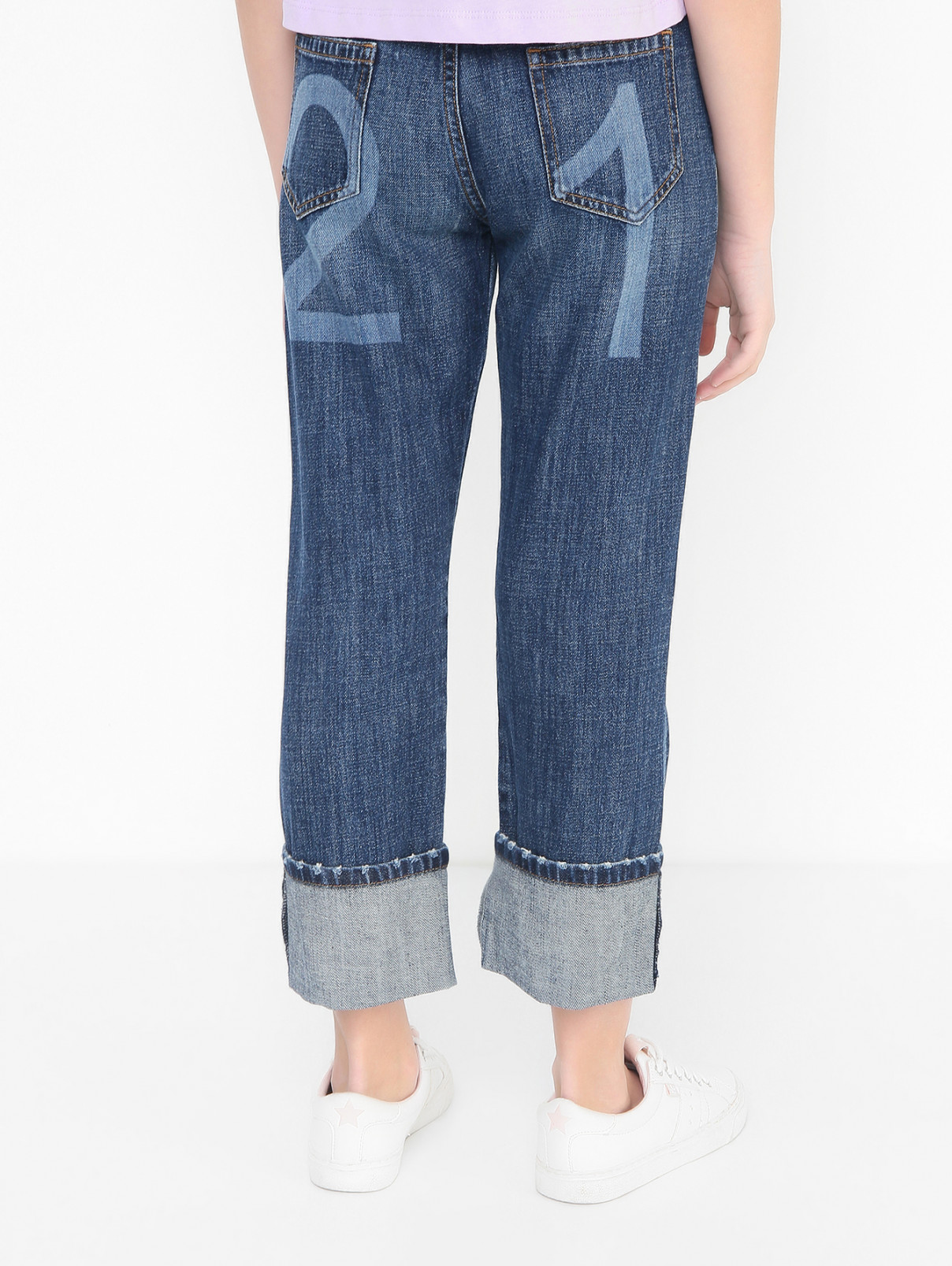 Прямые джинсы с подворотами N21  –  МодельВерхНиз1  – Цвет:  Синий
