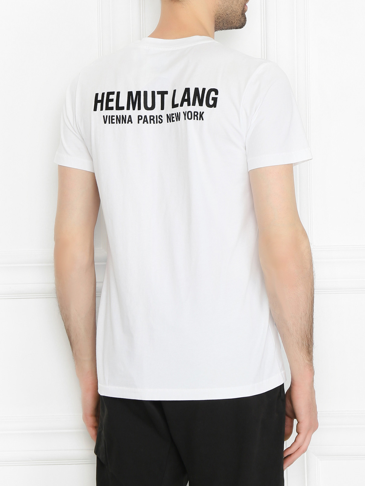 Футболка из хлопка декорированная вышивкой и принтом Helmut Lang  –  МодельВерхНиз1  – Цвет:  Мультиколор