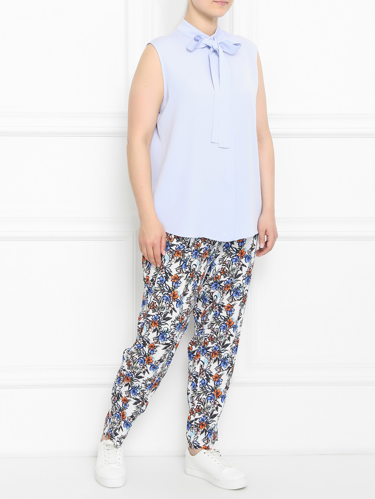 Укороченные брюки с цветочным узором Marina Sport  –  Модель Общий вид  – Цвет:  Узор