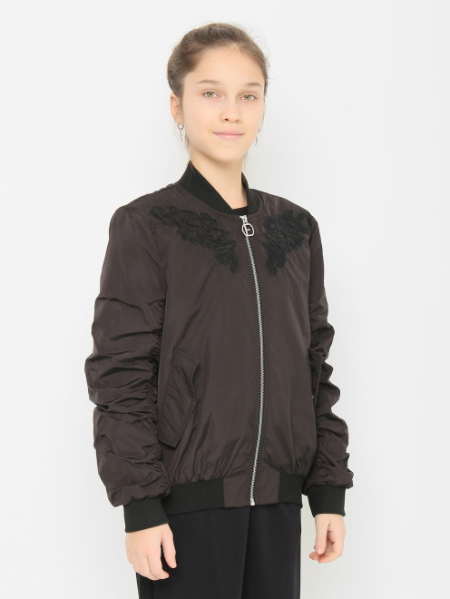Куртка с вышивкой и карманами Ermanno Scervino Junior - МодельВерхНиз