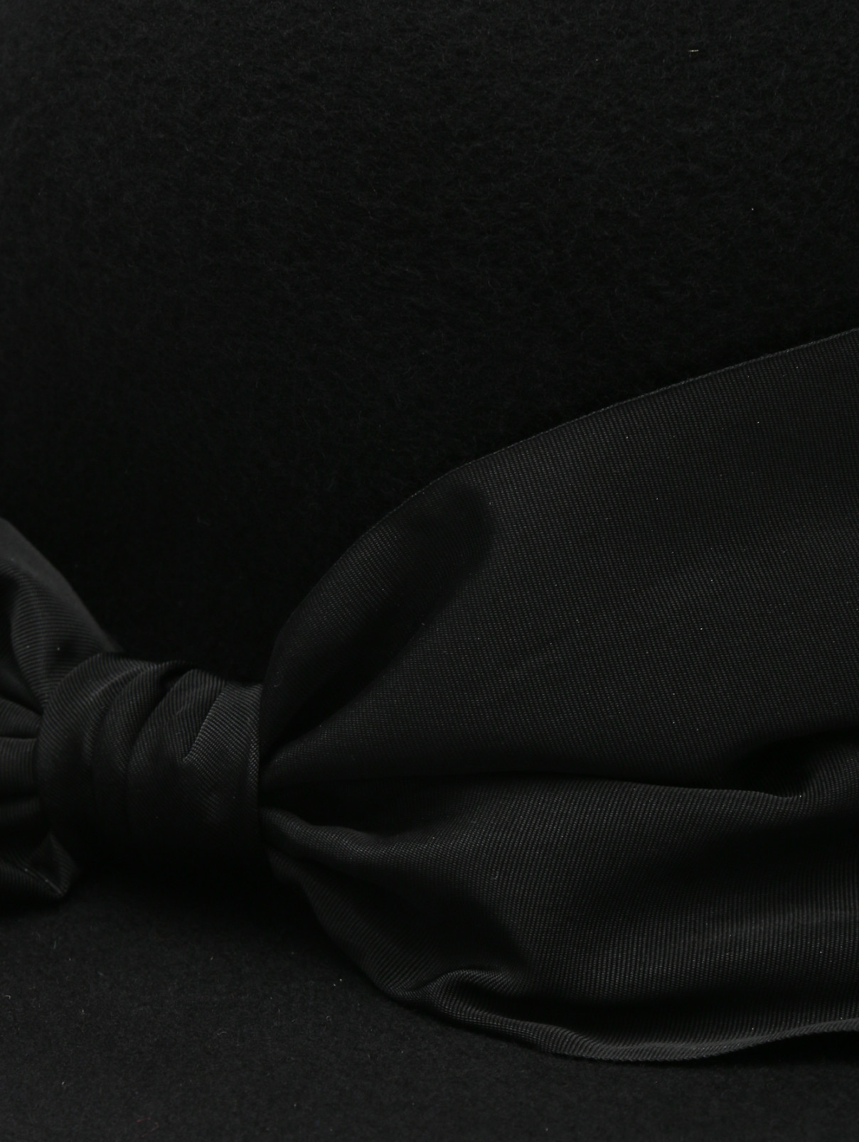 Шляпа из шерсти с  декоративным бантом Eugenia Kim  –  Деталь  – Цвет:  Черный