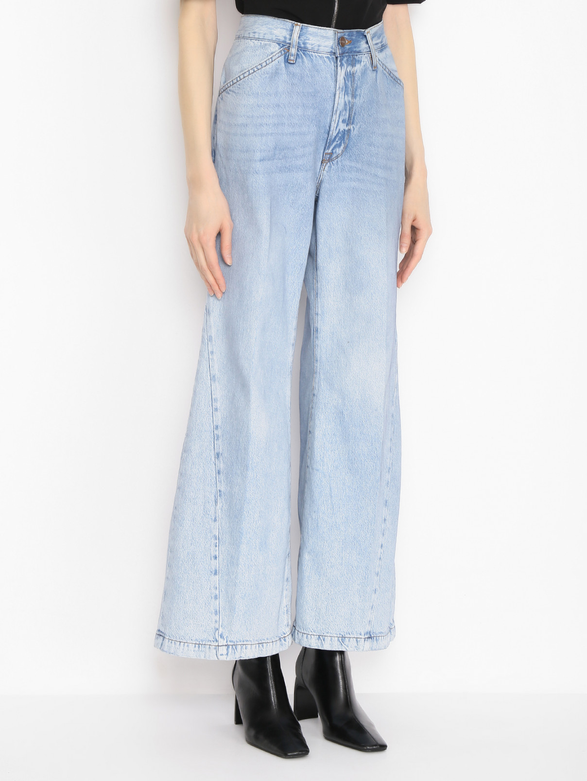 Расклешенные джинсы из хлопка Frame  –  МодельВерхНиз  – Цвет:  Синий