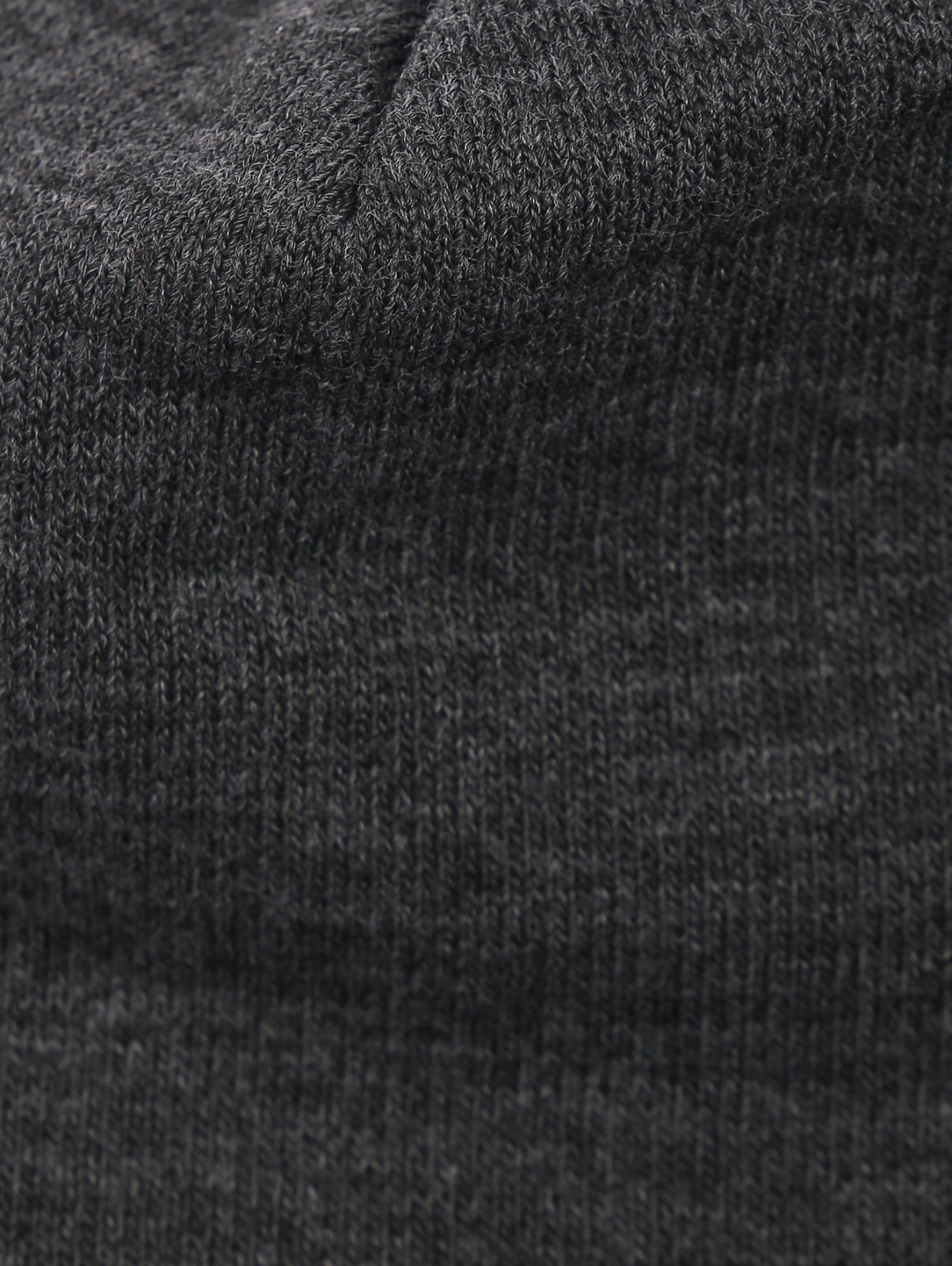 Шапка мелкой вязки с логотипом EA 7  –  Деталь1  – Цвет:  Серый