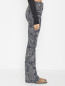 Расклешенные джинсы с принтом Etro  –  МодельВерхНиз2