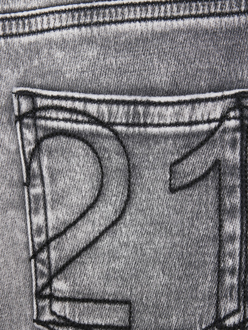Трикотажные брюки с эффектом денима - Деталь1