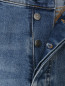 Рваные джинсы из хлопка с вышивкой Two Women in the world  –  Деталь