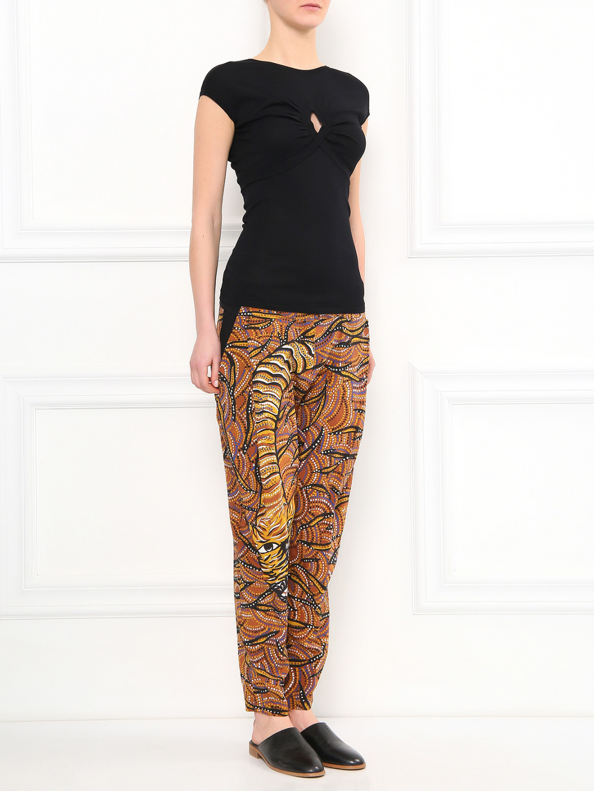Свободные брюки из шелка с узором Barbara Bui  –  Модель Общий вид  – Цвет:  Узор