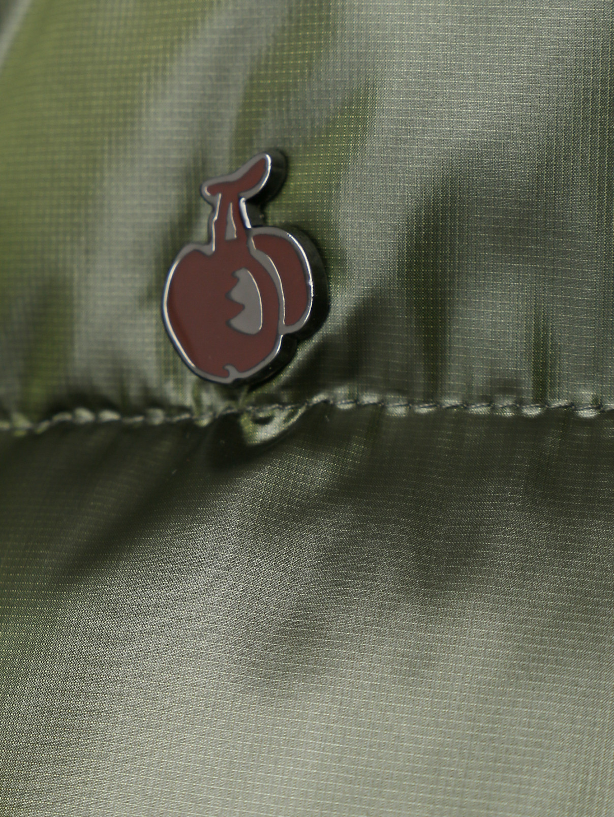 Пуховик на молнии с капюшоном BOSCO  –  Деталь  – Цвет:  Зеленый
