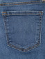 Укороченные джинсы с контрастной отделкой J Brand  –  Деталь