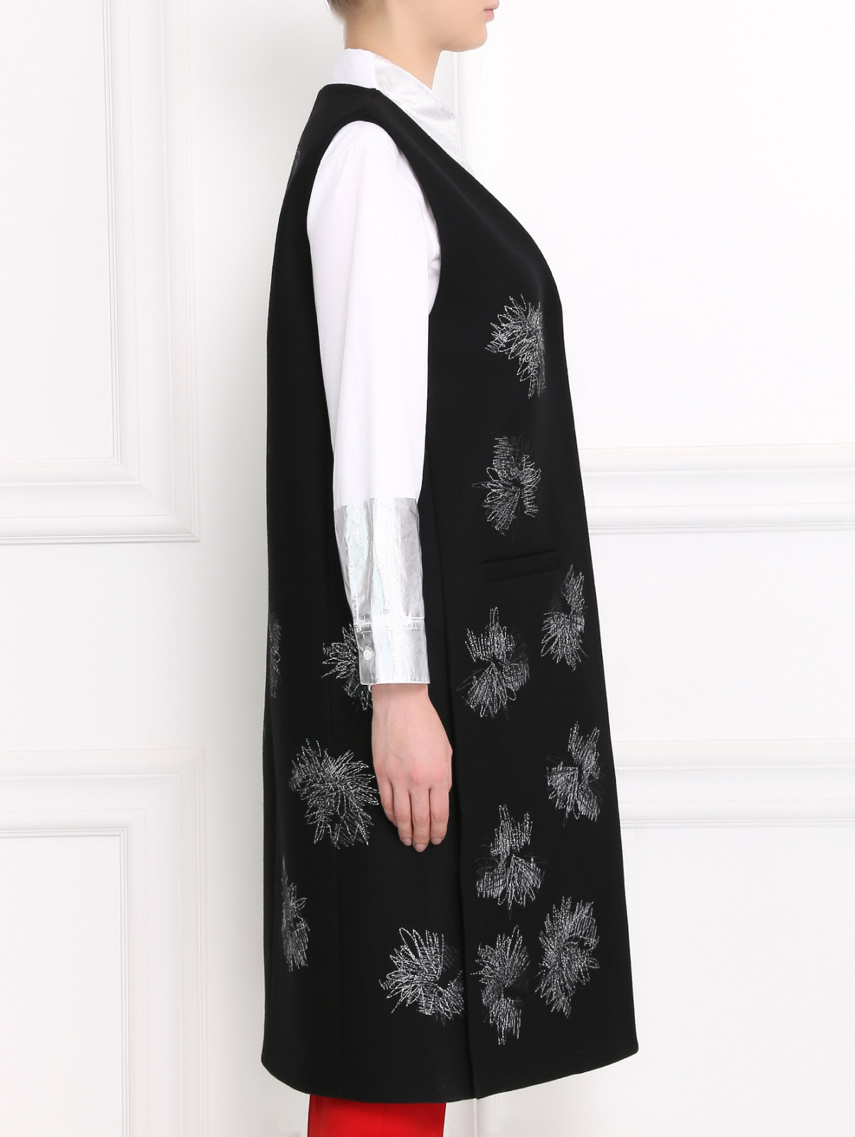 Однобортный жилет из шерсти с вышивкой Jil Sander  –  Модель Верх-Низ2  – Цвет:  Черный
